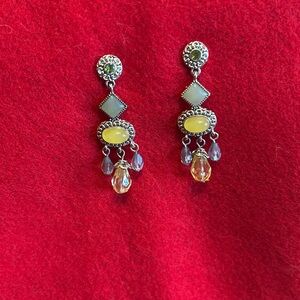 Women’s Vintage Southwestern style pierced silver tone dangle green yellow blue